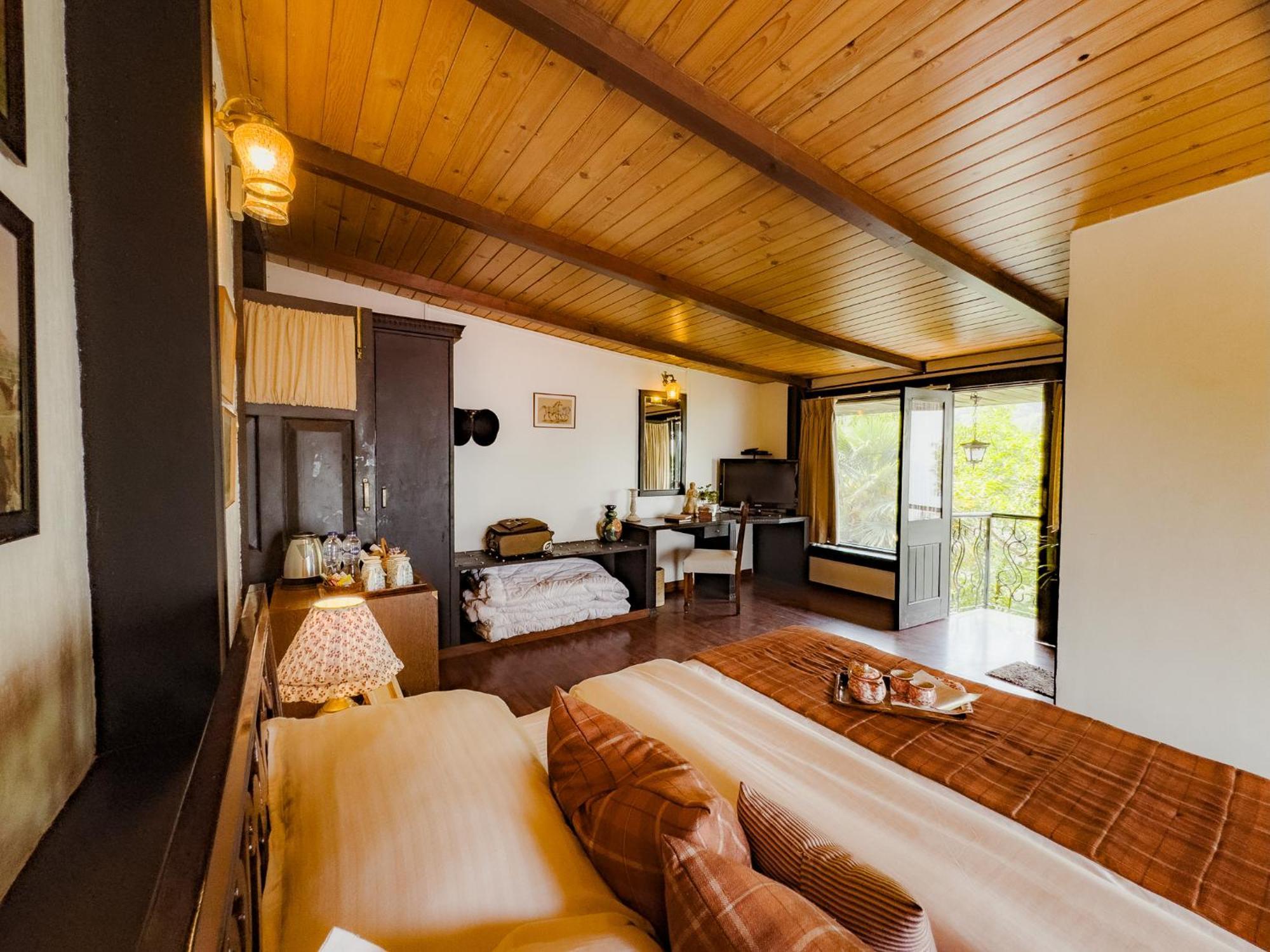 Hotel Ilbert Manor Mussoorie Esterno foto